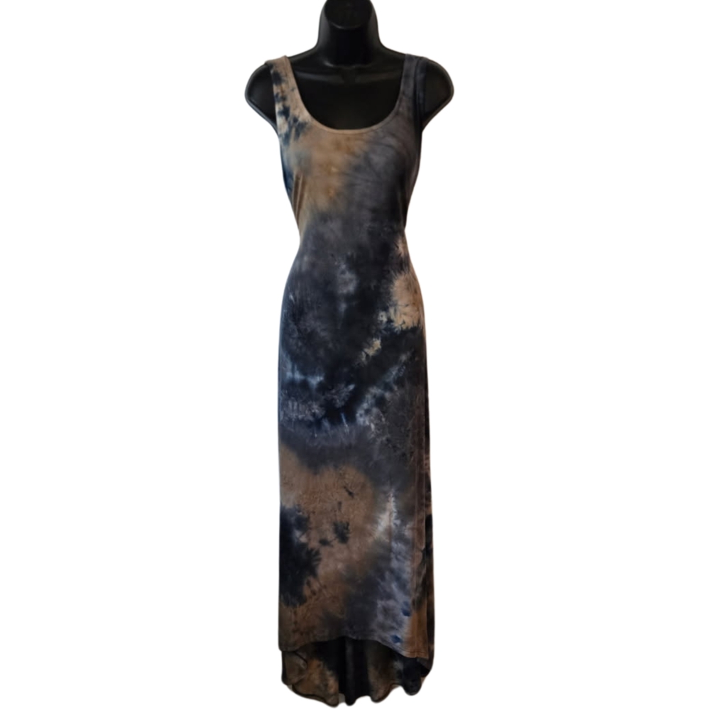 Elegant Tie-Dye Maxi Dress